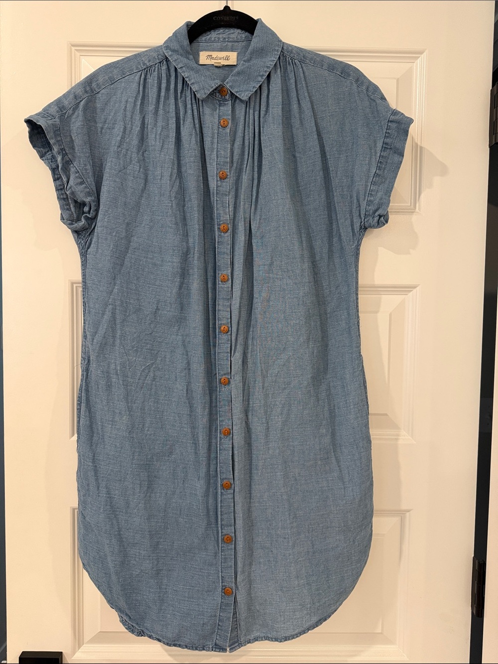 Madewell Chambray Button-Front Shirt Dress in Light Blue